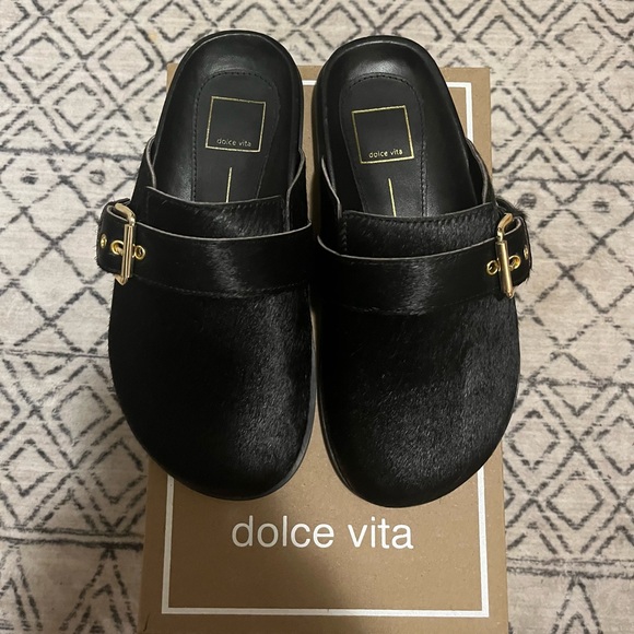 Dolce Vita Sunday Onyx Black Calf Hair Slip-On Mule w Gold Buckle Size 6 NIB - Picture 4 of 10